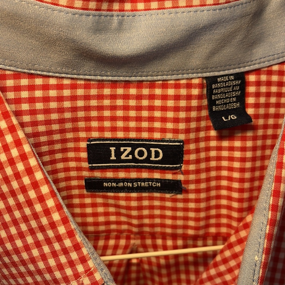 IZOD Men’s Long Sleeved Button Down Shirt - Picture 4 of 5